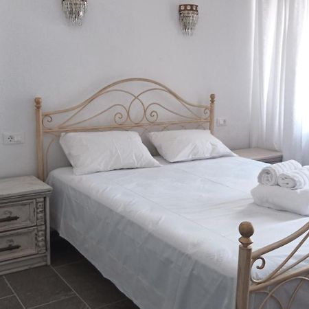 Ξενοιασιά Villa Kýthnos Eksteriør bilde
